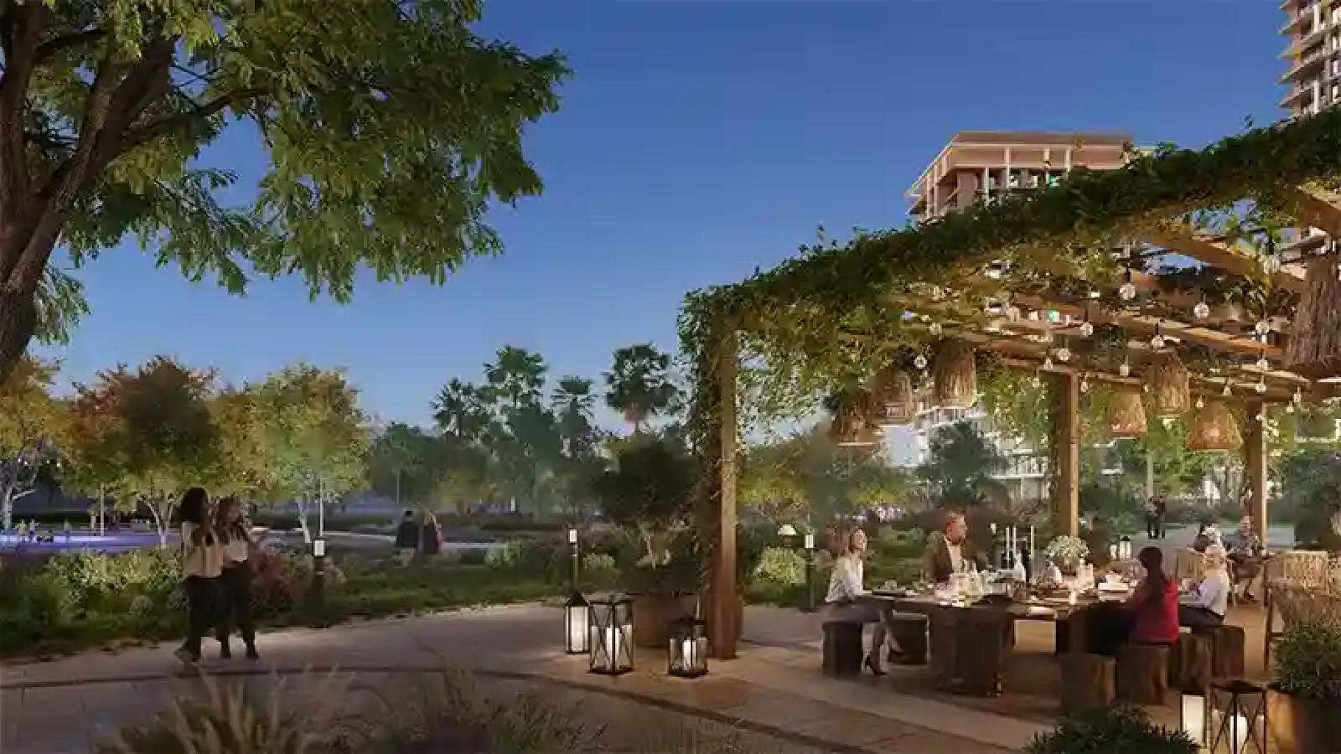 Boulevard Park at Al Wasl Gate 6