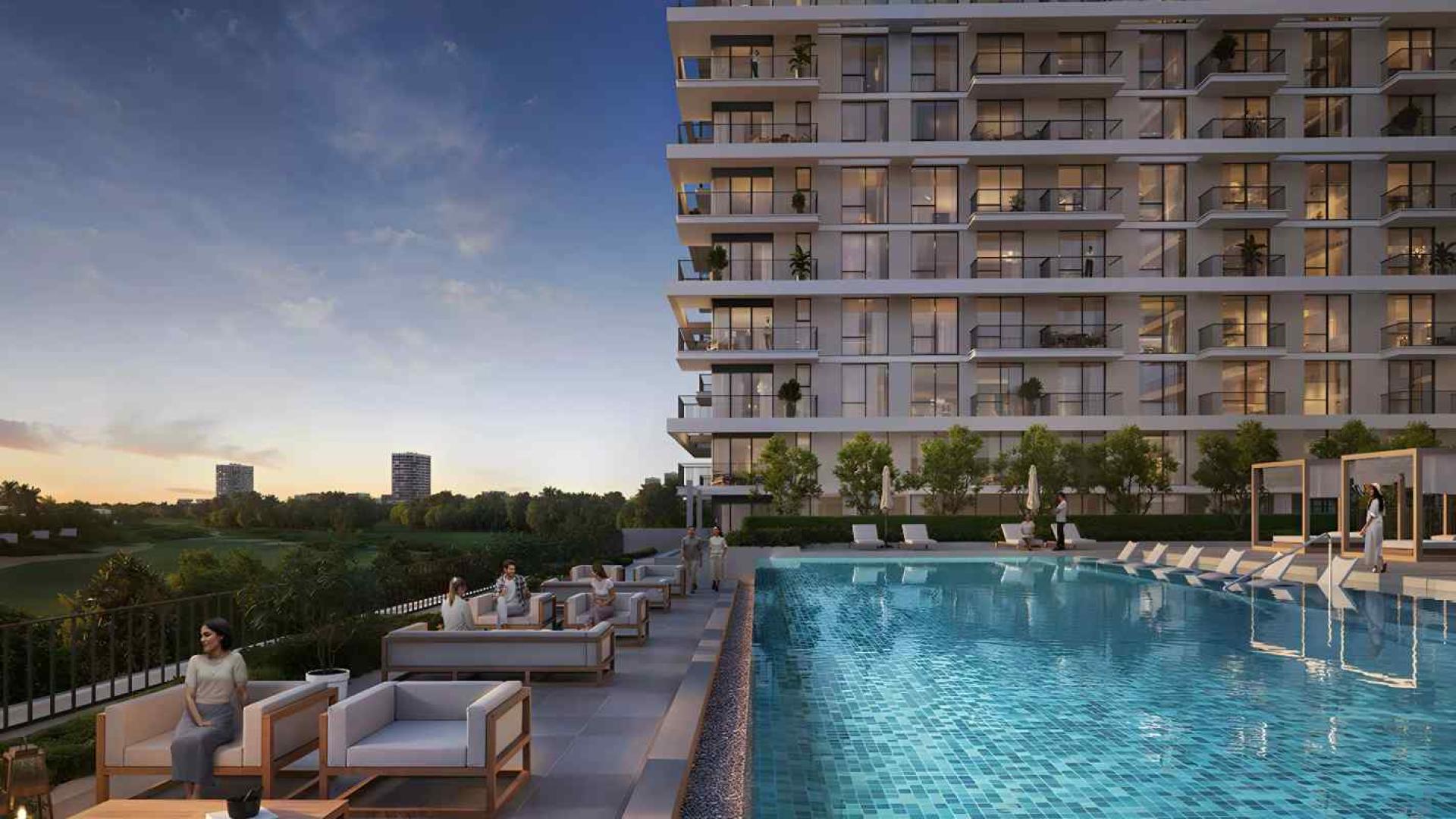 Golf Meadow By Emaar, Golf-view apartments and townhouses 4