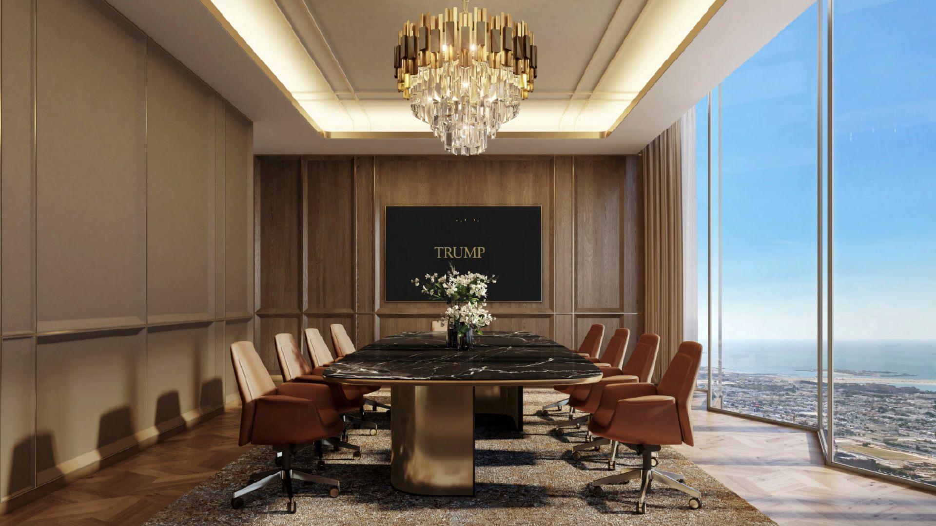 Ultra luxury Trump International Hotel & Towers 10